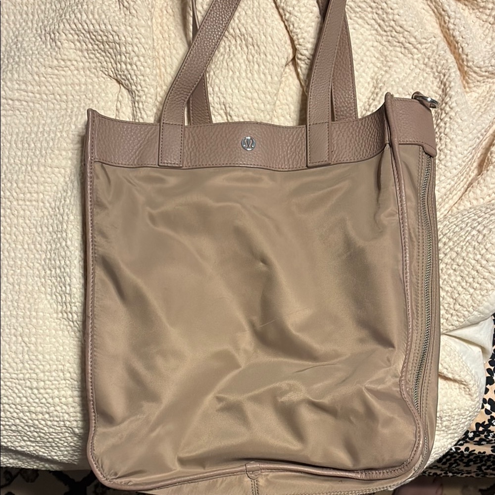 Lululemon Athletica Beige Tote Bag